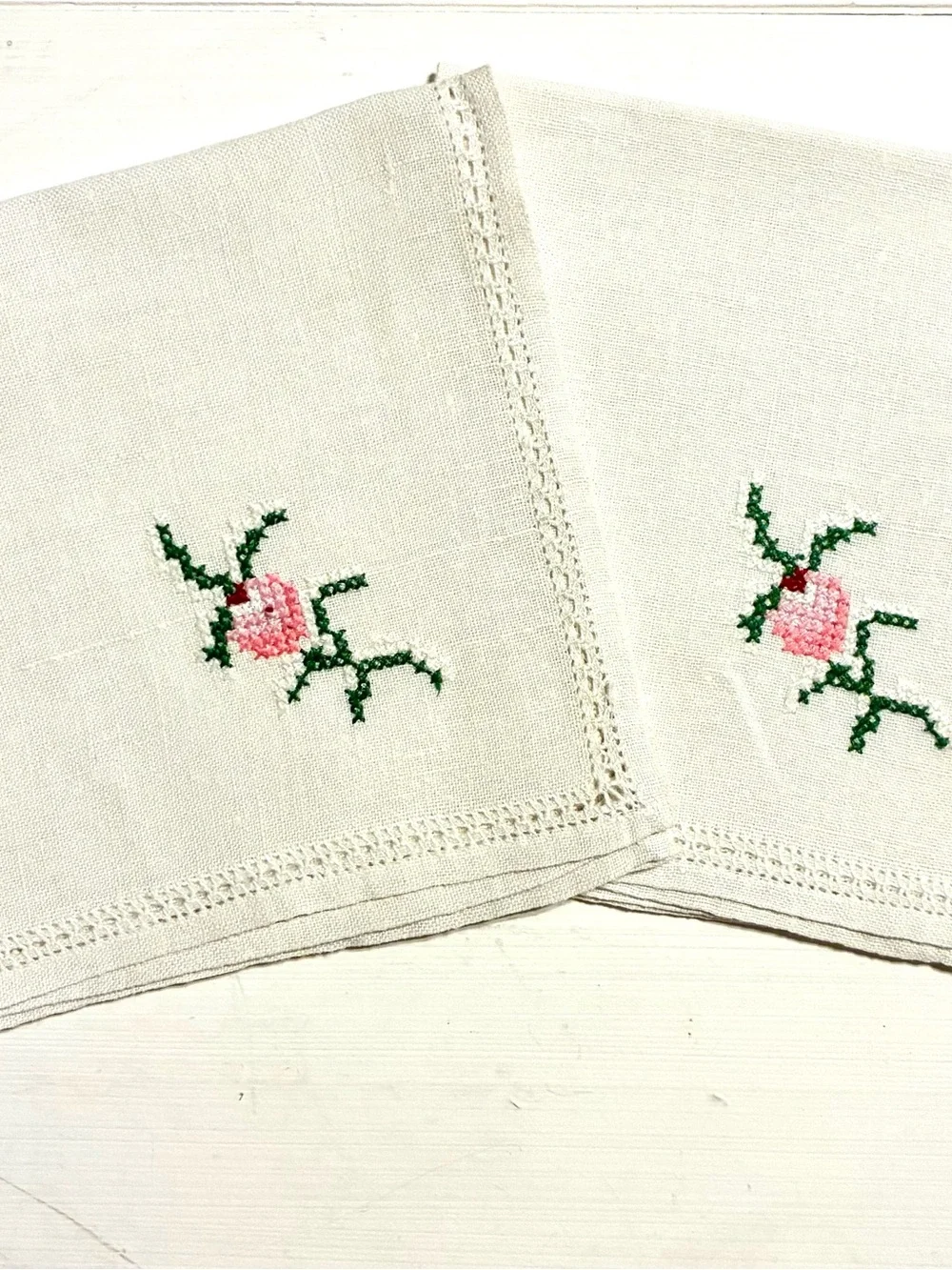 Embroidered Pink Rose Linen Napkins - Home Accents
